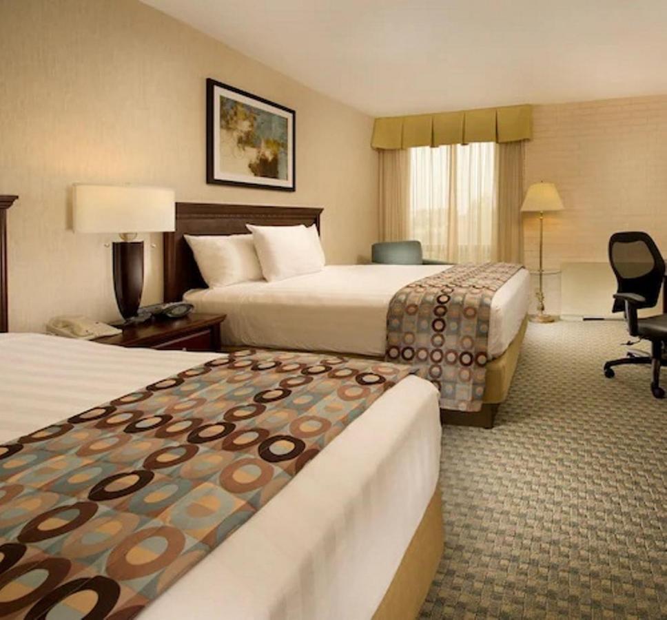 Hotel Lotus Kansas City Stadium Extérieur photo